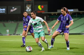 Karol Bernal, Defensa MON #13, Daniela García, Media SAN #10, Santos vs Monterrey