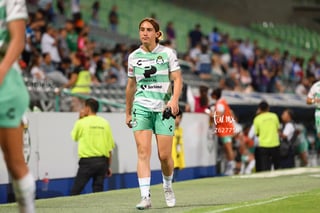 Lourdes De León, Defensa SAN #4, Santos vs Monterrey