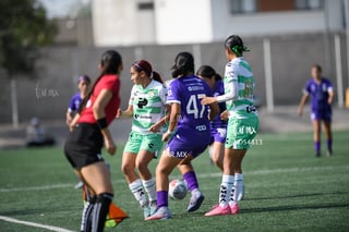 María Sosa, Defensa MON #47, Aylin Salais, Delantero SAN #66, Santos vs Monterrey