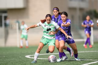 Ana Vásquez, Medio MON #50, Paulina Peña, Medio SAN #55, Santos vs Monterrey