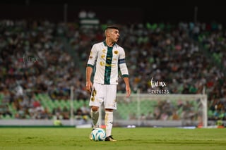 Ismael Govea, Defensa SAN #3, Juan Brunetta, Medio SAN #10, Santos vs Pumas