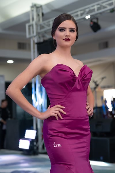 Expo Sí Acepto vestidos noche