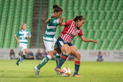 Brenda Guevara | Santos vs Chivas jornada 12 apertura 2018 femenil