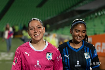 Anais Ramos 26
Jazmín López 17 | Santos vs Querétaro jornada 14 apertura 2018 femenil