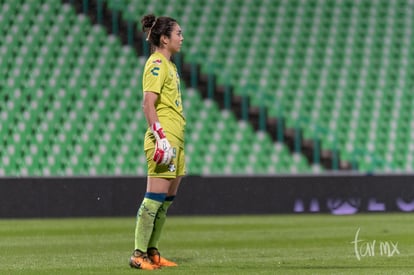 Wendy Toledo
#29
Portero | Santos vs Querétaro jornada 14 apertura 2018 femenil