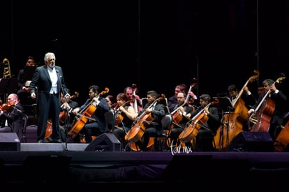 Virginia Tola | Plácido Domingo le canta a Torreón