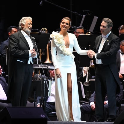 Virginia Tola | Plácido Domingo le canta a Torreón