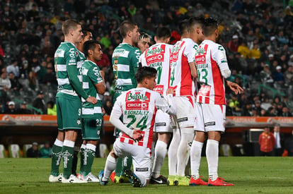 tiro | Santos Laguna vs Necaxa Clausura 2019 Liga MX