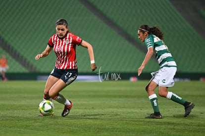 Norma Duarte 11, Nancy Quiñones 11 | Santos vs Chivas J12 C2019 Liga MX Femenil