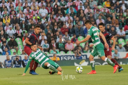 Diego Valdés, Jesús Angulo | Santos vs Chivas J4 C2019 Liga MX