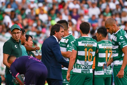 Almada conversa con equipo | Santos vs Querétaro C2019 Liga MX