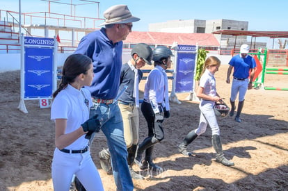 reconociendo el terreno | Segundo concurso de salto ecuestre La Barranca