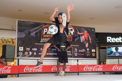 Adrian Ornelas adrian_wrs_crew | Torneo de freestyle y street futbol, Panther Ball 2019