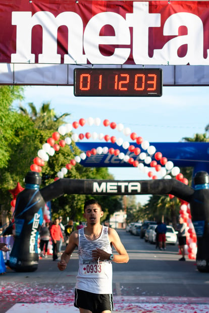 Juan Muñiz Vargas, 1:12:02 | 21K y 5K El Siglo de Torreón