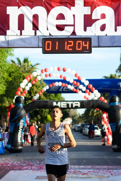 Juan Muñiz Vargas, 1:12:02 | 21K y 5K El Siglo de Torreón