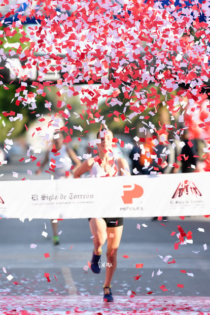 Fátima Alanís, 1:21:27 | 21K y 5K El Siglo de Torreón