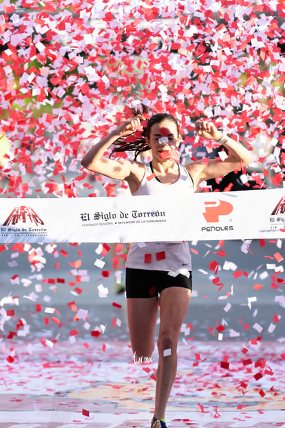 Fátima Alanís, 1:21:27 | 21K y 5K El Siglo de Torreón