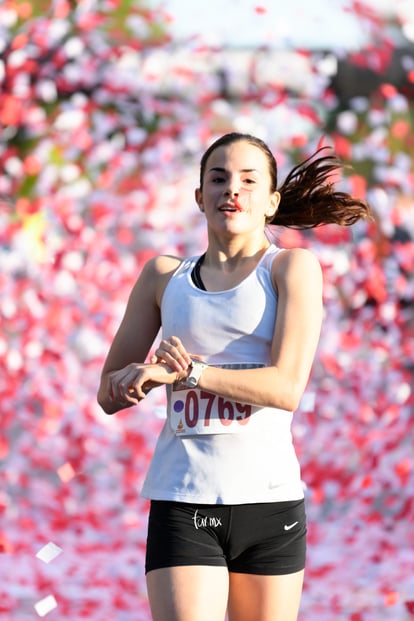 Fátima Alanís, 1:21:27 | 21K y 5K El Siglo de Torreón