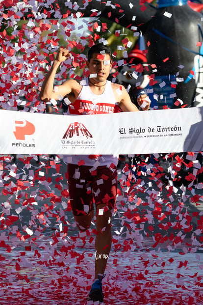 Alexis Alan Hernández Treviño, 00:15:14 | 21K y 5K El Siglo de Torreón