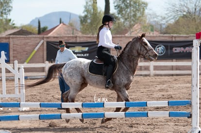 Ámbar Lozano | Concurso de salto Las Brisas