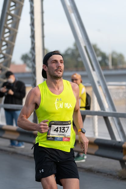 Joaquín Pereda Charles, 02:33:26 | Maratón LALA 2020, puente plateado