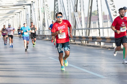  | Maratón LALA 2020, puente plateado