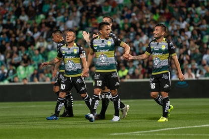 Santos León, Luis Montes, Ángel Mena, Jean Meneses | Santos vs Leon J2 C2020 Liga MX