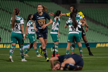 penal, Natalia Macías Valadez | Santos vs Pumas J4 C2020 Liga MX