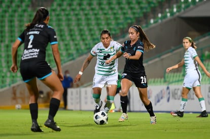 Estela Gómez, Angélica Torres | Santos vs Chivas J9 A2021 Liga MX femenil