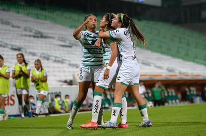 Gol de Alexxandra Ramírez, Daniela Delgado, Alexxandra Ramír | Santos vs Chivas J9 A2021 Liga MX femenil