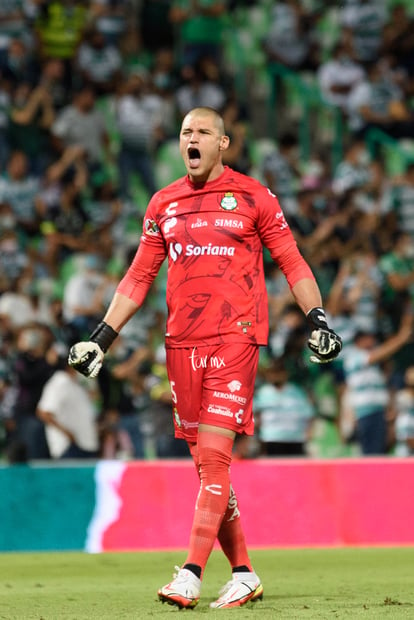 festeja gol de Brian Lozano, Manuel Lajud | Santos vs Mazatlán J12 A2021 Liga MX