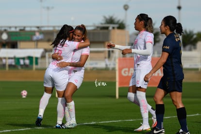 festejo de gol de Cinthya Peraza, Cinthya Peraza, Estela Góm | Santos vs Pumas J13 A2021 Liga MX femenil