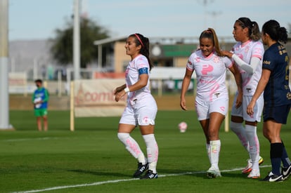 festejo de gol de Cinthya Peraza, Cinthya Peraza, Estela Góm | Santos vs Pumas J13 A2021 Liga MX femenil