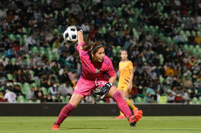 Aurora Santiago | Santos vs Tigres J17 A2021 Liga MX femenil