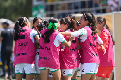 Celebran gol de Celeste Guevara | Santos vs Pumas femenil sub 17 cuartos de final