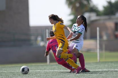 Celeste Guevara, Daniela Sánchez | Santos vs Tigres J16 C2022 Liga MX