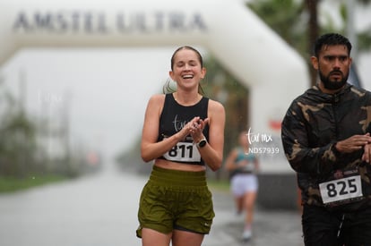 Estefanía Berlanga | Carrera 21K Artec 2023