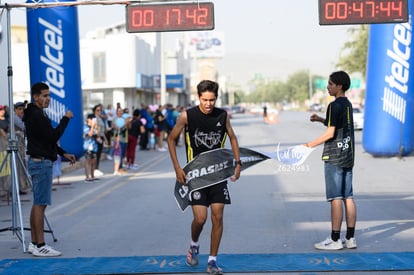 Campeón 5K, Alberto Galván | Carrera 5K y 10 millas Día del Padre