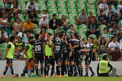 festejo de gol | Santos Laguna vs Rayos del Necaxa