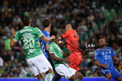 Félix Torres, Nahuel Guzmán | Guerreros del Santos Laguna vs Tigres UANL J1 C2023 Liga MX