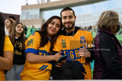 Afición en el Estadio Corona | Guerreros del Santos Laguna vs Tigres UANL J1 C2023 Liga MX