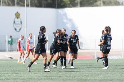 festejo gol, Jennifer Escareño, Joanna Aguilera | Santos Laguna vs Chivas Guadalajara sub 19