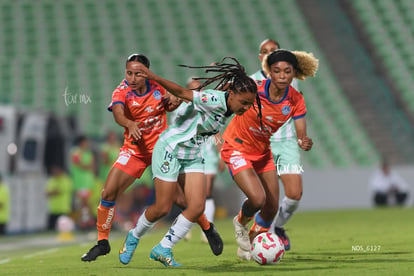 Kimberli Gómez, Olga Massombo | Santos Laguna vs Mazatlán FC femenil