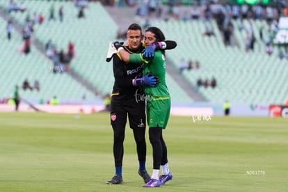 Carlos Acevedo, Raúl Gudiño | Santos Laguna vs Necaxa