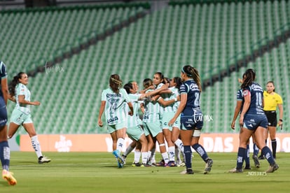 celebran gol | Santos Laguna vs Puebla femenil