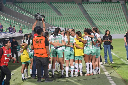 equipo | Santos vs Mazatlan femenil J17 