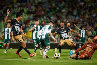 Santiago Muñóz, Julio González | Santos Laguna vs Pumas UNAM J2