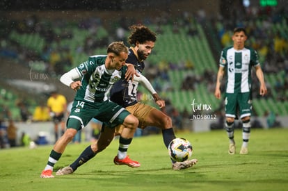 Francisco Villalba, César Huerta | Santos Laguna vs Pumas UNAM J2