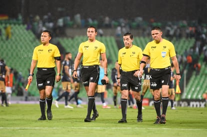 árbitros | Santos Laguna vs Pumas UNAM J2