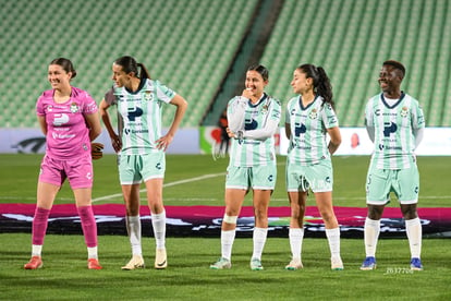 Areli Reyes, Sandra Nabweteme, Michelle González, Doménica R | Santos vs Necaxa femenil